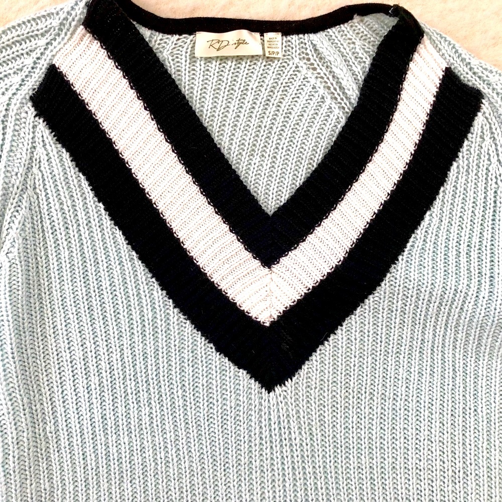 RD Style Varsity Tennis V Neck Sweater Pullover S